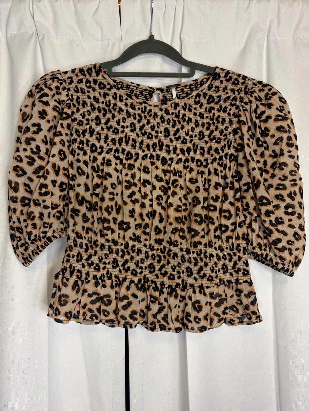 Free People XOXO Smocked Leopard Print Cropped Blouse. Size Small. Retail $78